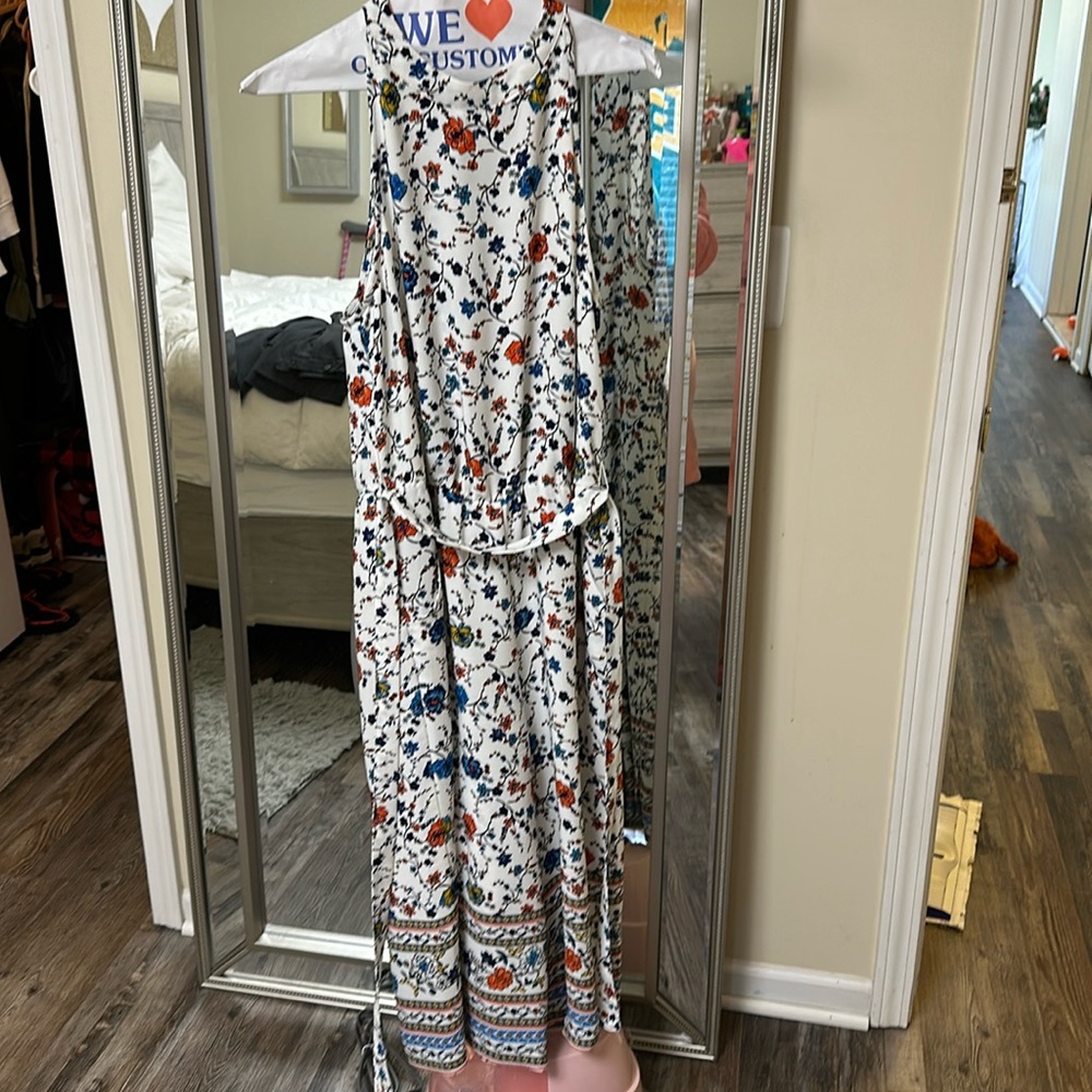 One piece jumper with belt 2 buttons and open back